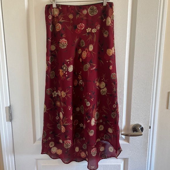 Rickis size XS red floral skirt - Picture 1 of 6
